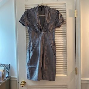 BCBG gingham zipper-front dress, size 6
